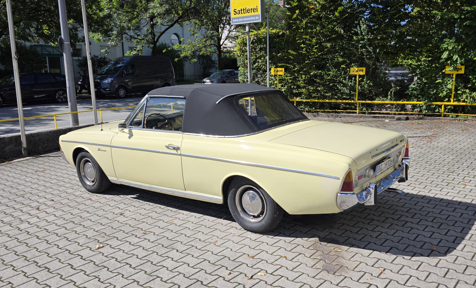 Slideshow image 1